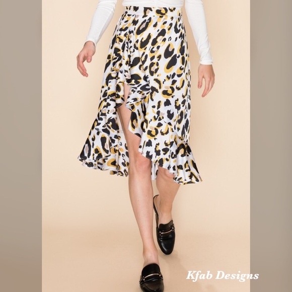 ❤️LAST 1! Leopard Print Ruffled High Waist Skirt! - Picture 2 of 5